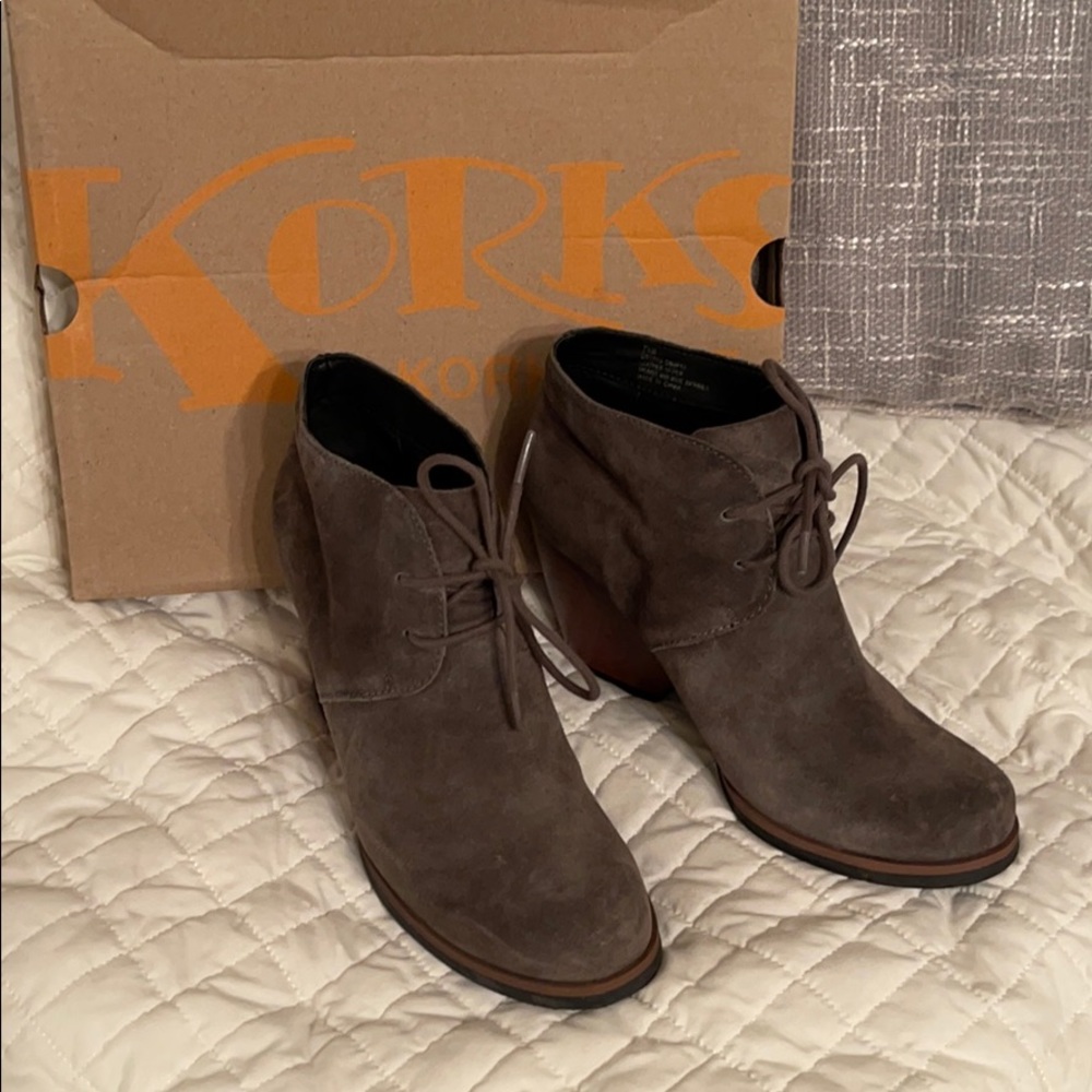 Grey Roana KORKS. Only worn once